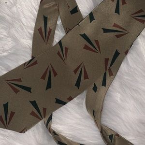 Giorgio Armani silk pattern tie